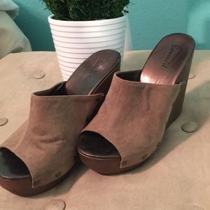 Platform wedges